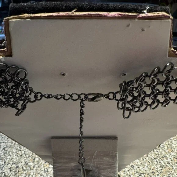 Goth skull necklace - Picture 2 of 2